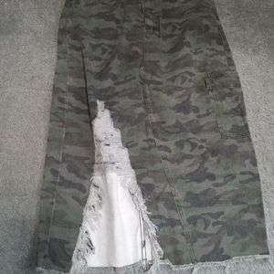Xl camo denim slit skirt brand new